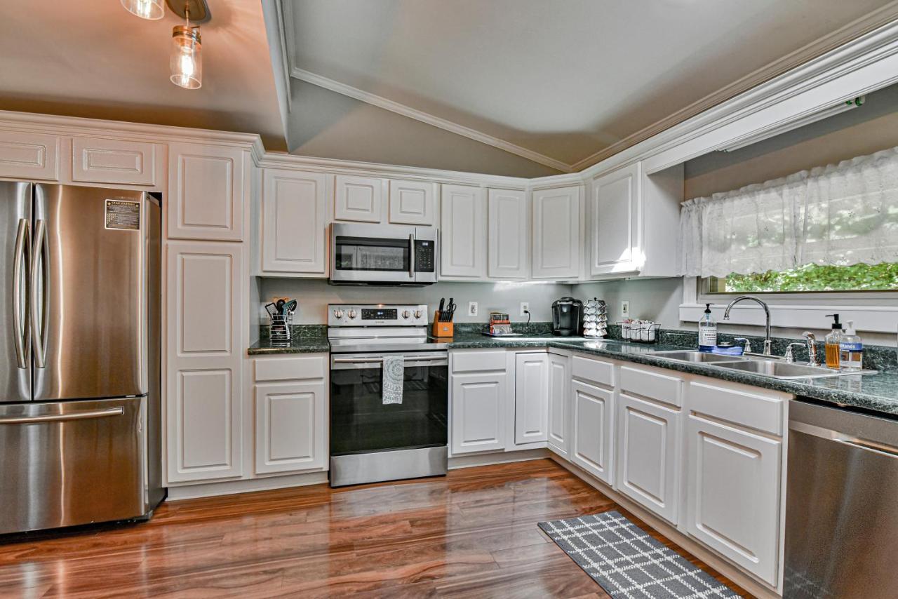 South Asheville Home With Hot Tub Just 11 Miles To Downtown Exterior photo