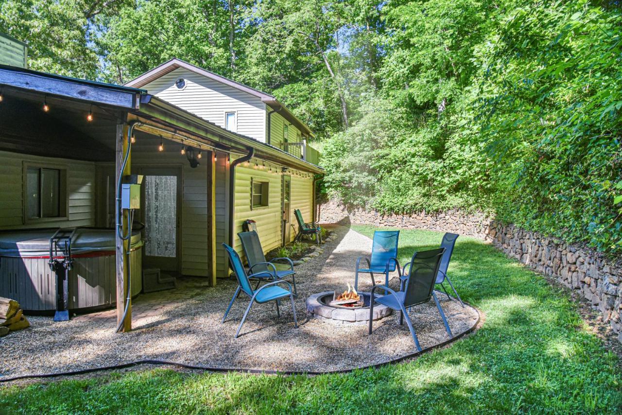 South Asheville Home With Hot Tub Just 11 Miles To Downtown Exterior photo